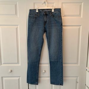 Old Navy Slim Fit 32x34 Jeans - Worn a few times!